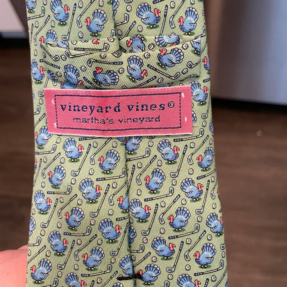 Vineyard Vines Thanksgiving Tie